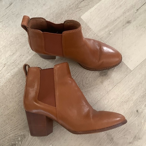 MADEWELL Regan boot pull‎ on Boots Size 8.5 Saddle BROWN Booties Short Heeled - Picture 4 of 10